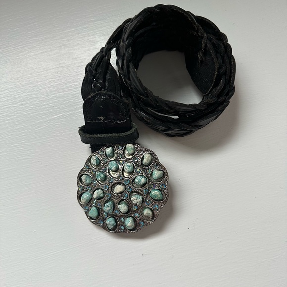 Accessories - Leather Western Style Belt